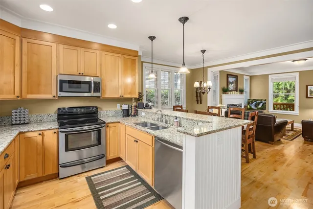 $980,000 | 18 Primrose Lane, Pacific Beach, WA 98571