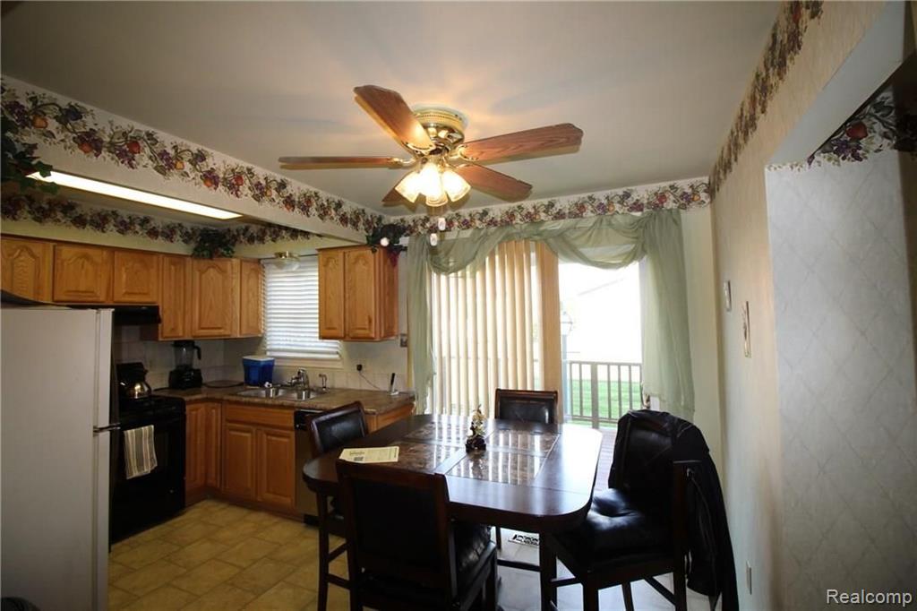 45571 Ledgewood Street Macomb, MI 48044 - Photo 27 of 27