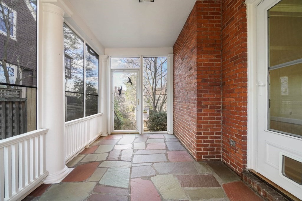 305 Buckminster Road Brookline, MA 02445 - Photo 12 of 41