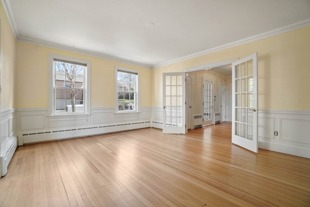 305 Buckminster Road Brookline, MA 02445 - Photo 13 of 41