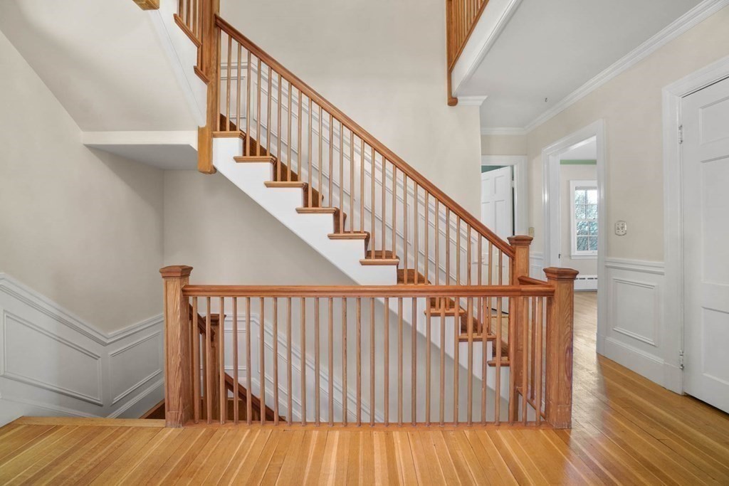 305 Buckminster Road Brookline, MA 02445 - Photo 21 of 41