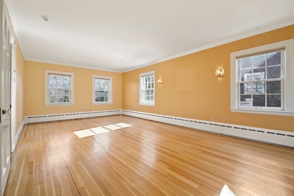 305 Buckminster Road Brookline, MA 02445 - Photo 22 of 41