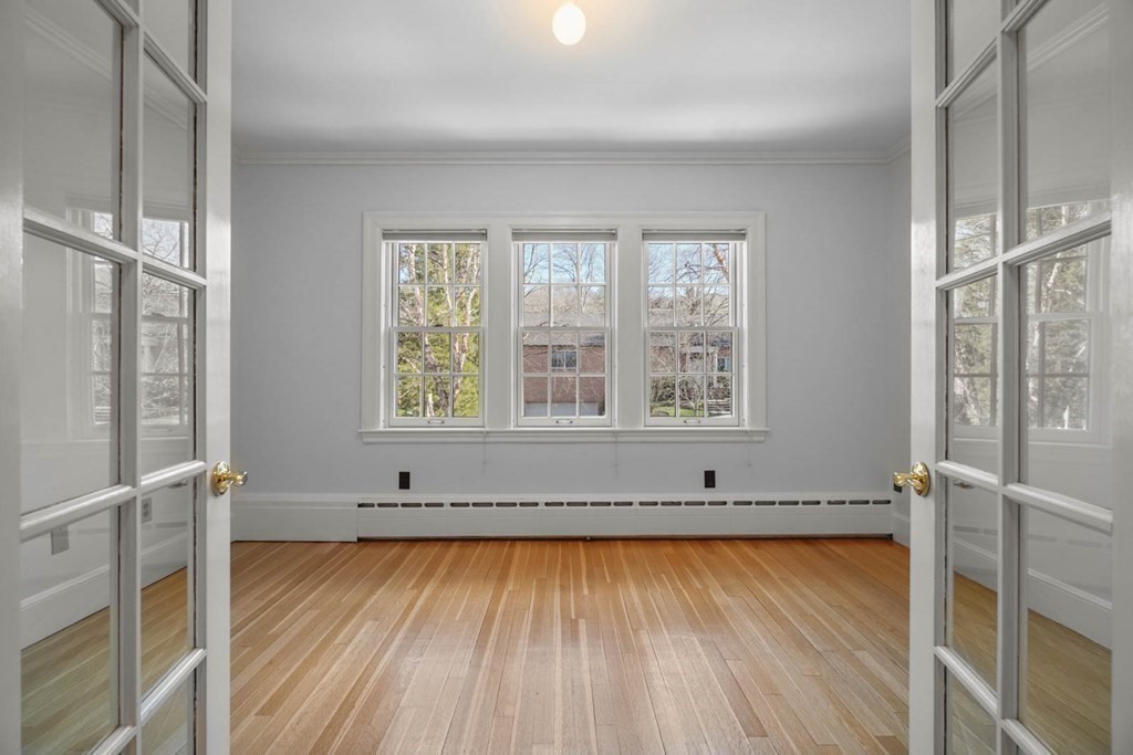305 Buckminster Road Brookline, MA 02445 - Photo 25 of 41