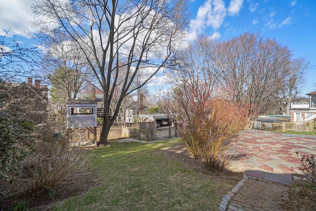 305 Buckminster Road Brookline, MA 02445 - Photo 5 of 41