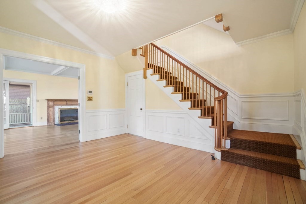 305 Buckminster Road Brookline, MA 02445 - Photo 7 of 41