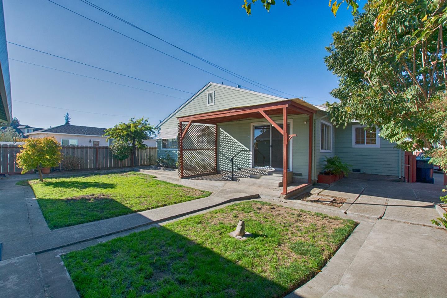 115 Arthur Road Watsonville, CA 95076 - Photo 17 of 19 Gallery Image 17