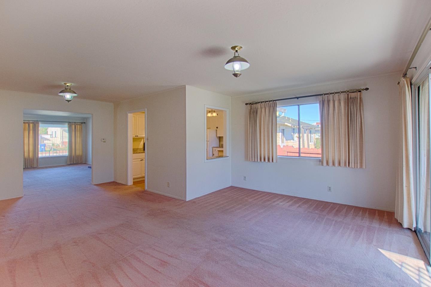 115 Arthur Road Watsonville, CA 95076 - Photo 7 of 19 Gallery Image 7