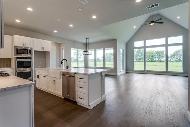 $3,000 | 709 Lexington Lane, Nevada, TX 75173