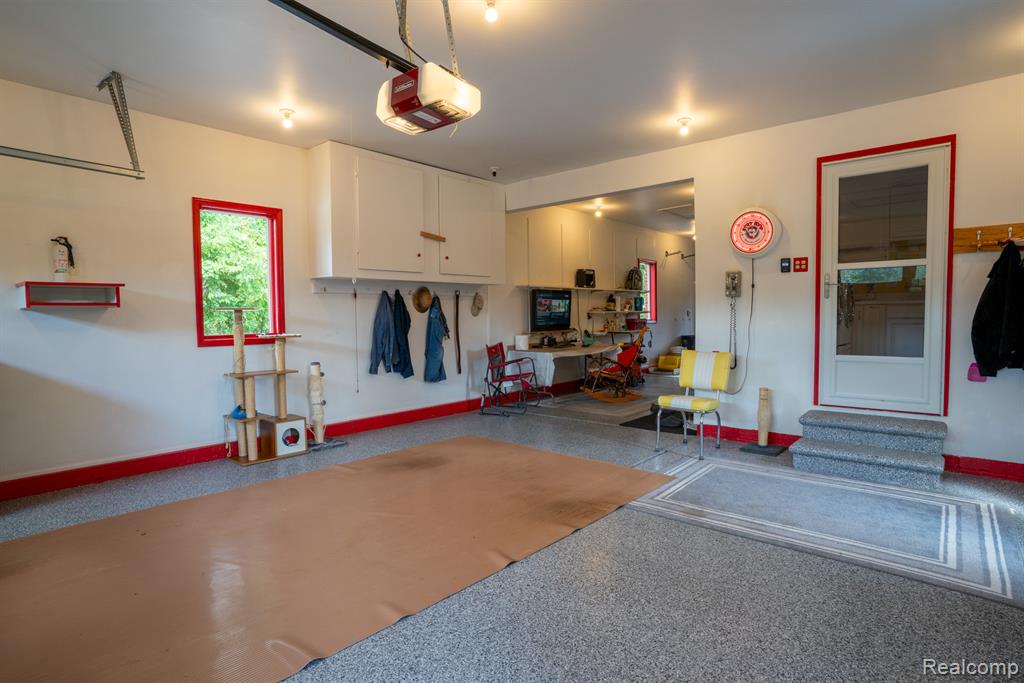 21601 Otter Road Belleville, MI 48111 - Photo 39 of 57 Gallery Image 39