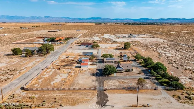 $899,900 | 4636 East Ave H, Lancaster, CA 93535