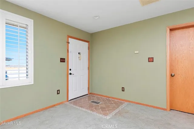 $899,900 | 4636 East Ave H, Lancaster, CA 93535