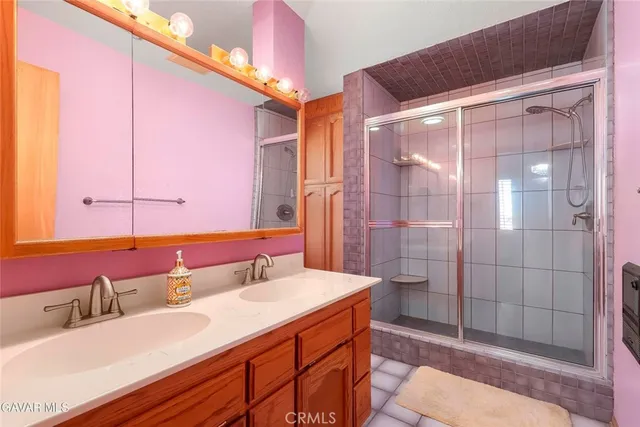 $899,900 | 4636 East Ave H, Lancaster, CA 93535