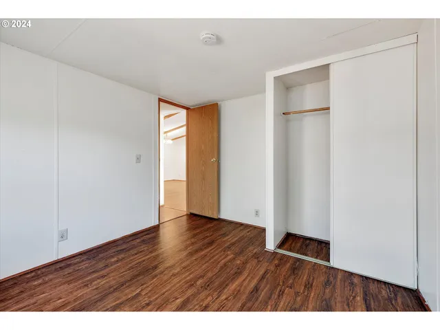 $49,900 | 570 North 10th Avenue, Unit 10, Cornelius, OR 97113