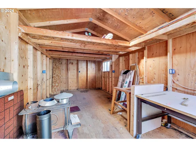 $49,900 | 570 North 10th Avenue, Unit 10, Cornelius, OR 97113