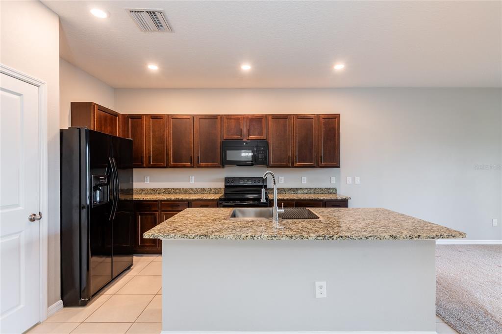 1817 Hovenweep Road Wesley Chapel, FL 33543 - Photo 23 of 64