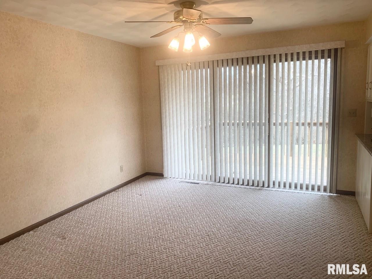 17241 River View Road Petersburg, IL 62675 - Photo 10 of 34 Gallery Image 10