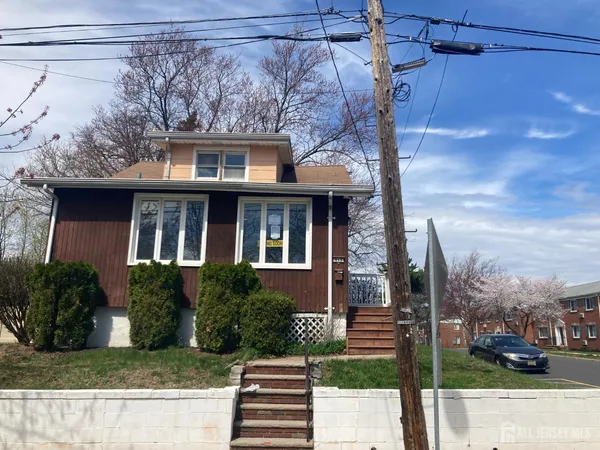 $390,000 | 913 Eden Avenue, Highland Park, NJ 08904