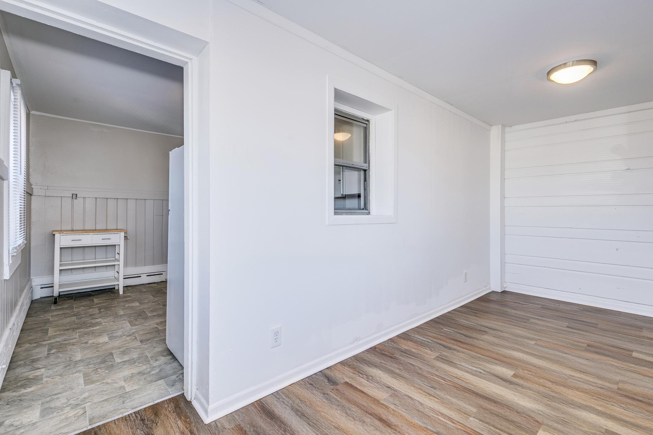 609 Dale Street North St. Paul, MN 55103 - Photo 16 of 44