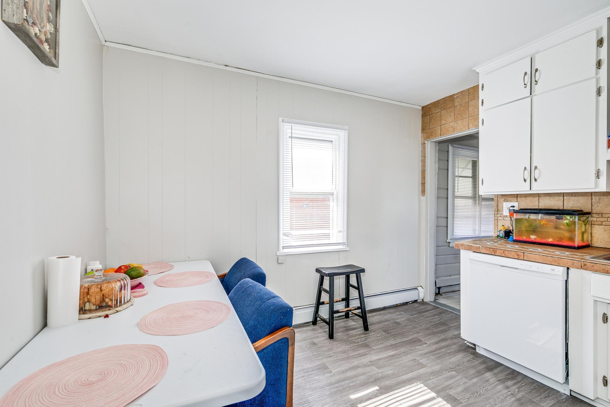 609 Dale Street North St. Paul, MN 55103 - Photo 18 of 44