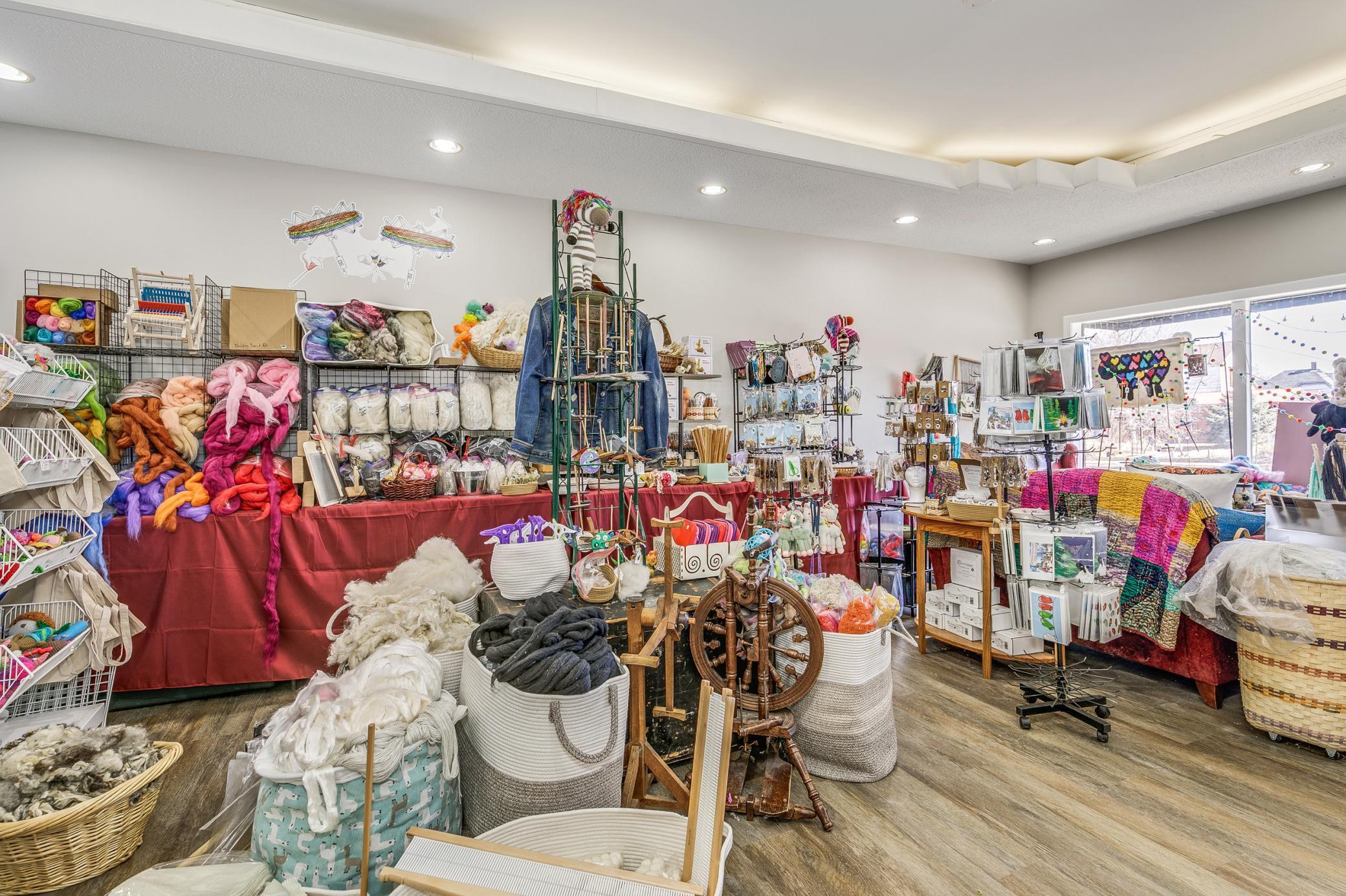 609 Dale Street North St. Paul, MN 55103 - Photo 31 of 44