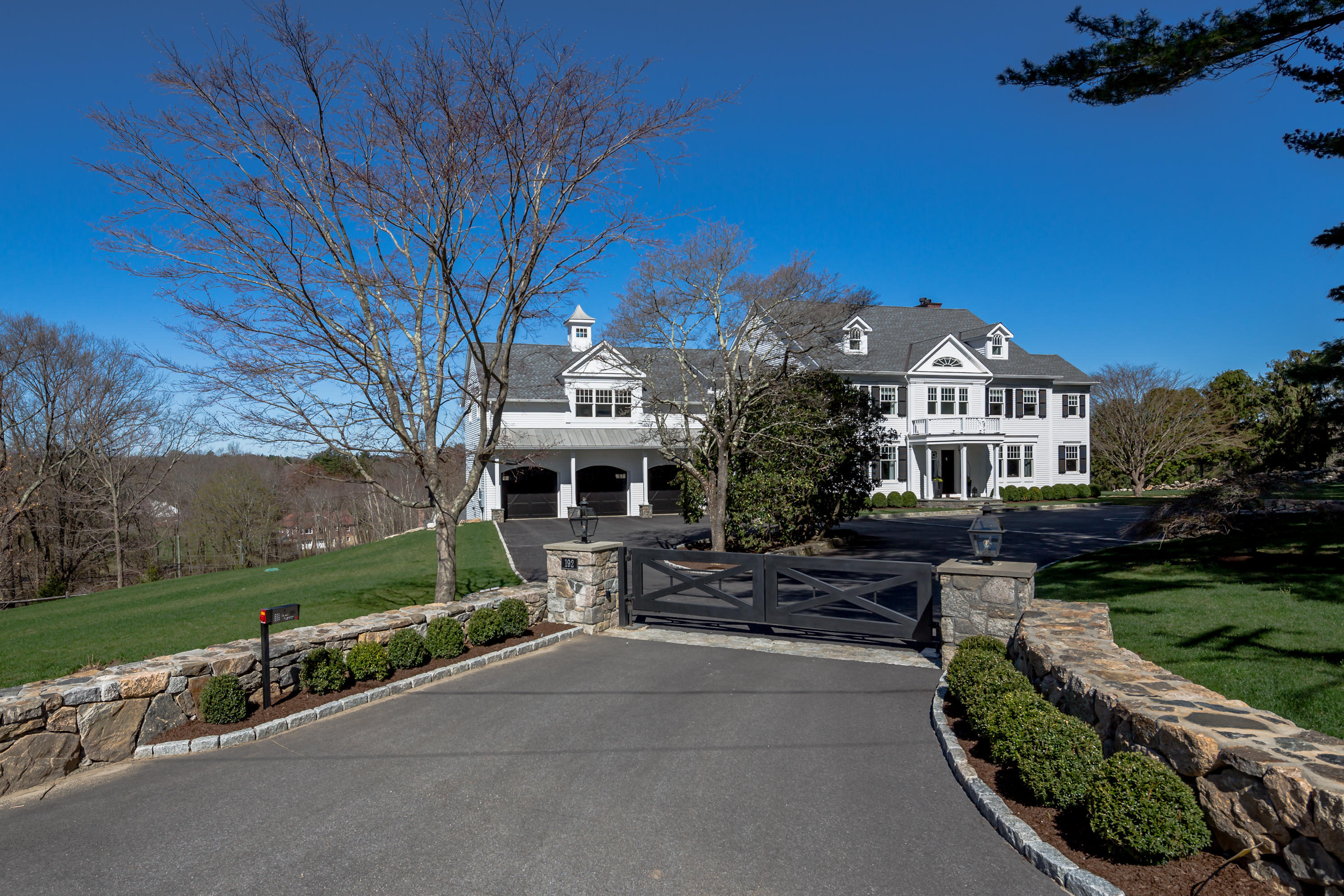 192 Brushy Ridge Road New Canaan, CT 06840 - Photo 3 of 50 A3