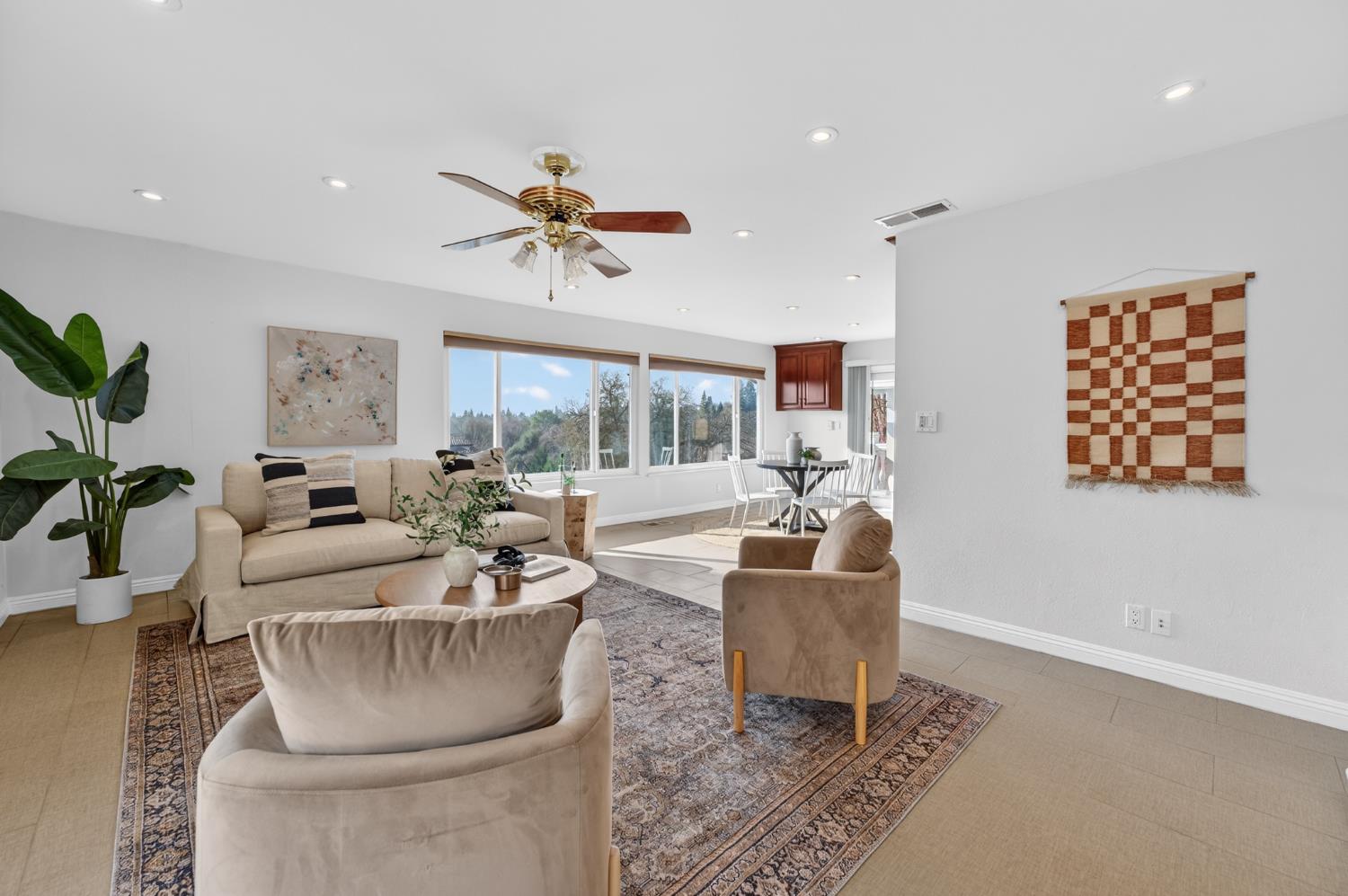 3006 Scenic Heights Way Carmichael, CA 95608 - Photo 27 of 76 a living room with furniture and a large window