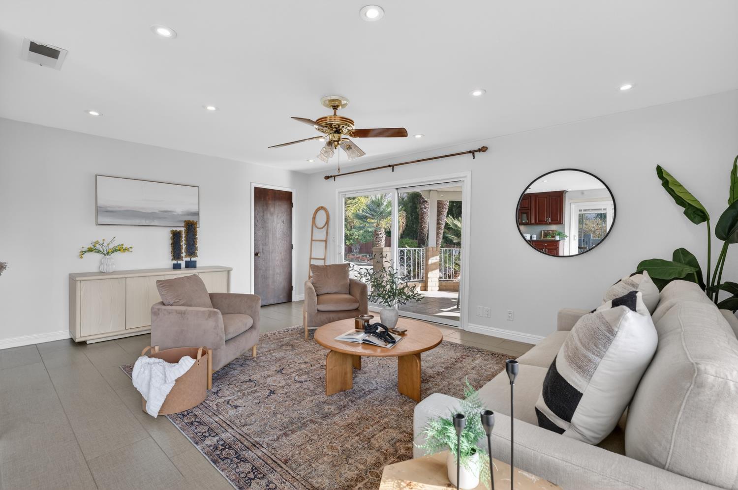 3006 Scenic Heights Way Carmichael, CA 95608 - Photo 28 of 76