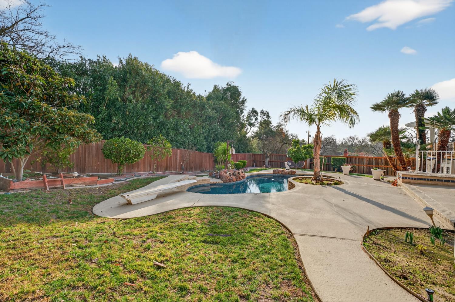 3006 Scenic Heights Way Carmichael, CA 95608 - Photo 45 of 76
