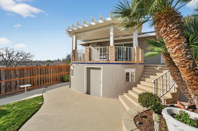 $950,000 | 3006 Scenic Heights Way, Carmichael, CA 95608