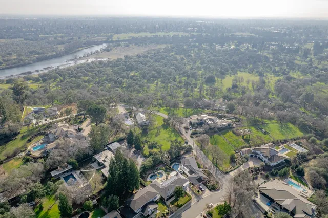 $950,000 | 3006 Scenic Heights Way, Carmichael, CA 95608