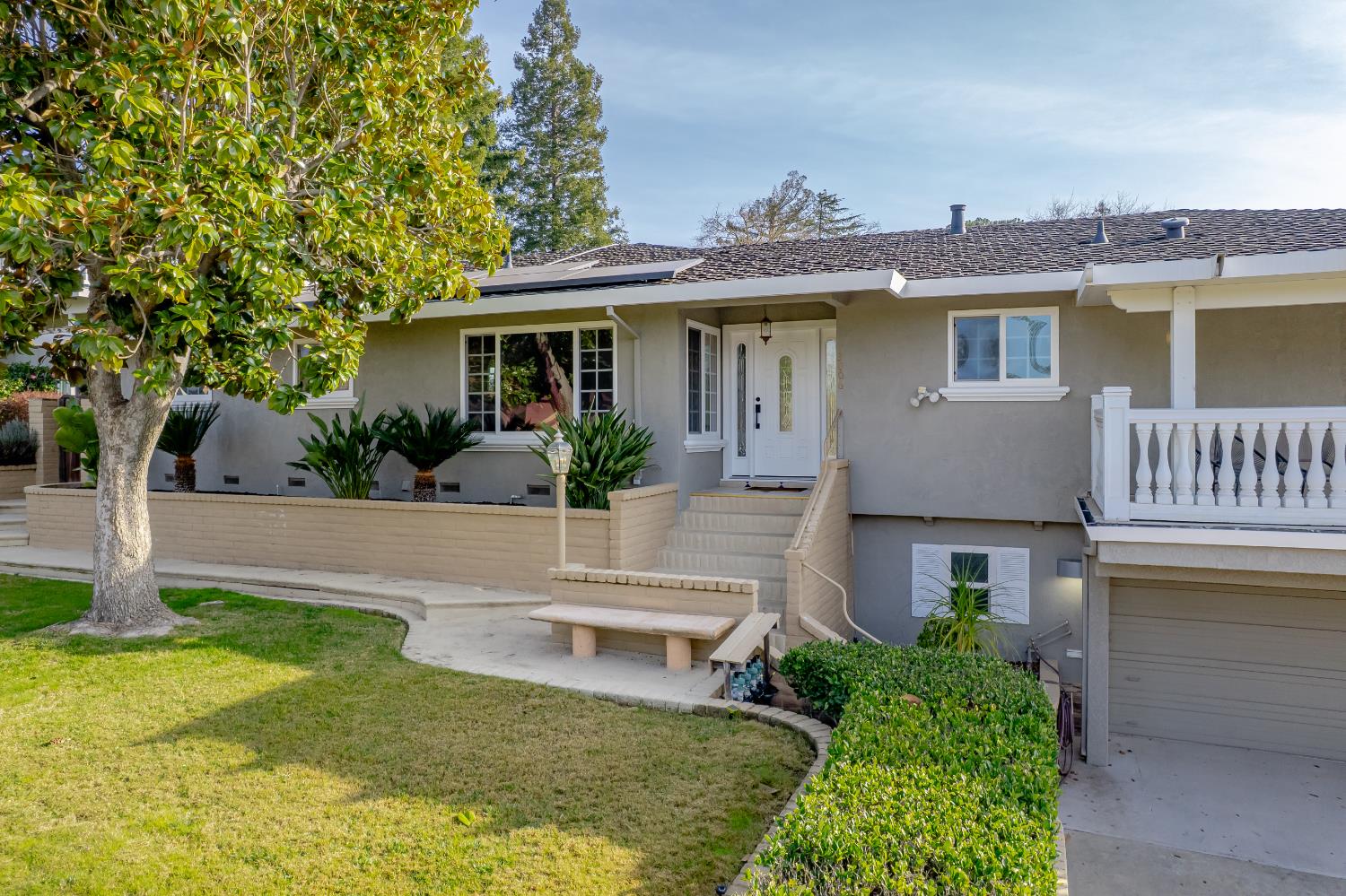 3006 Scenic Heights Way Carmichael, CA 95608 - Photo 8 of 76