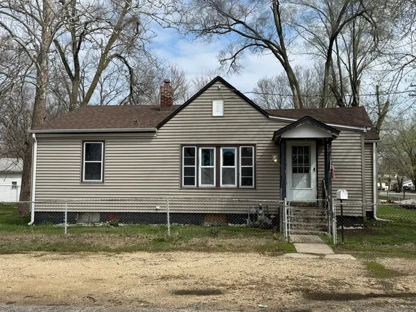 $105,000 | 3245 9th Street, Rockford, IL 61109