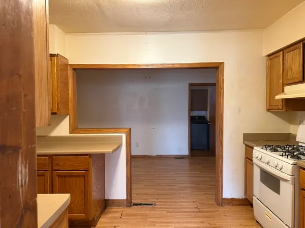 $105,000 | 3245 9th Street, Rockford, IL 61109
