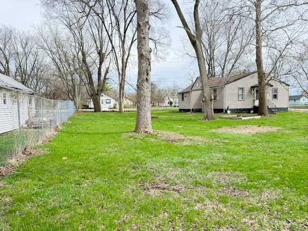 $105,000 | 3245 9th Street, Rockford, IL 61109