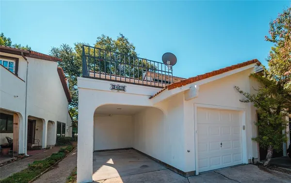 $285,000 | 3109 Lakeside Drive, Rockwall, TX 75087
