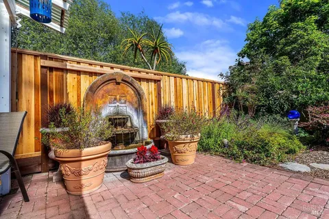 $599,000 | 2854 Pearblossom Drive, Santa Rosa, CA 95407