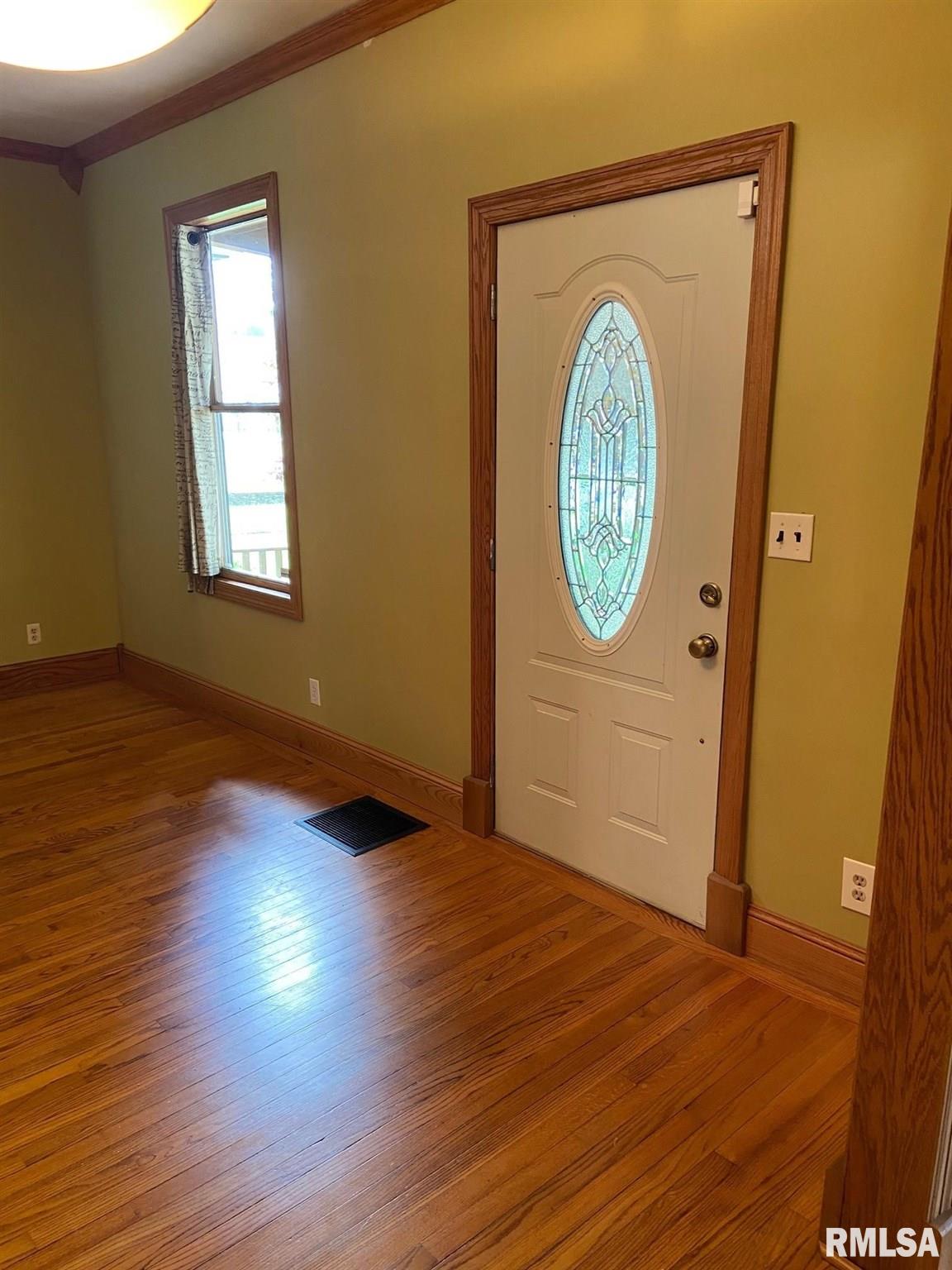 418 South Walnut Street Springfield, IL 62704 - Photo 4 of 24