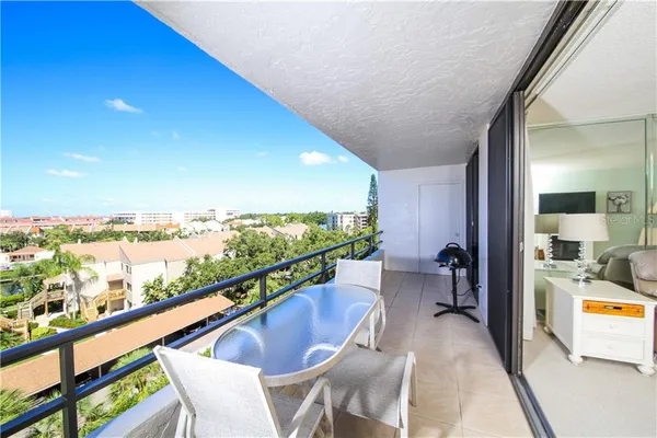 $9,500 | 6415 Midnight Pass Road, Unit 602, Sarasota, FL 34242