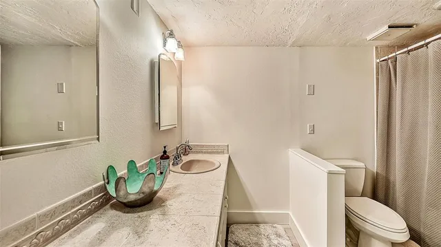 $9,500 | 6415 Midnight Pass Road, Unit 602, Sarasota, FL 34242