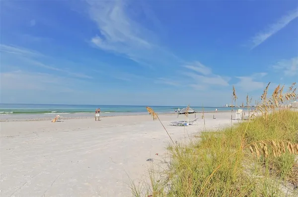 $9,500 | 6415 Midnight Pass Road, Unit 602, Sarasota, FL 34242