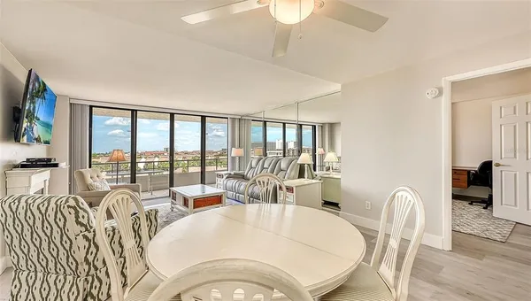 $9,500 | 6415 Midnight Pass Road, Unit 602, Sarasota, FL 34242