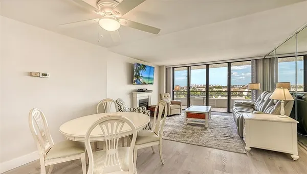 $9,500 | 6415 Midnight Pass Road, Unit 602, Sarasota, FL 34242