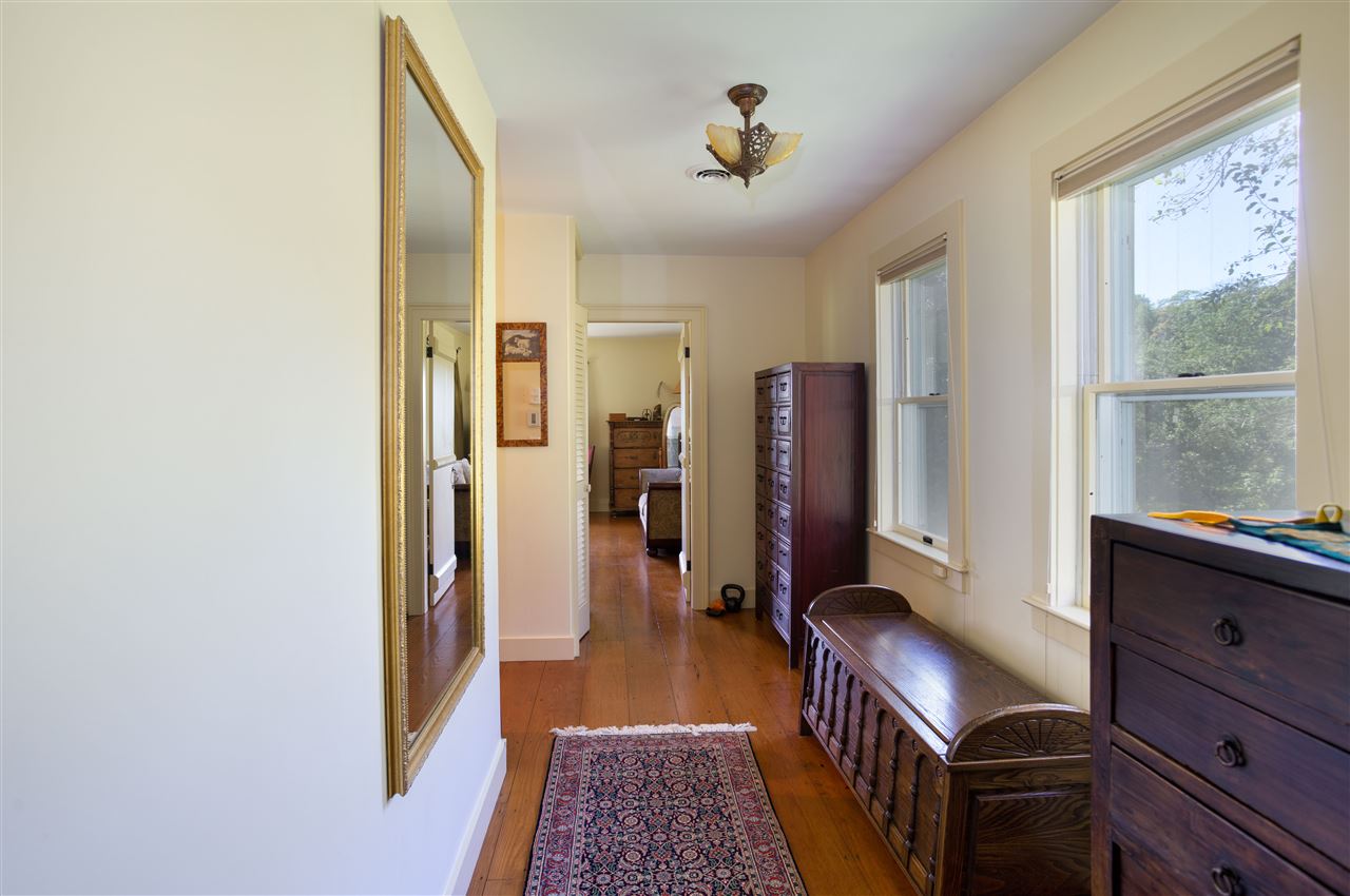 3429 Cloudland Road Pomfret, VT 05091 - Photo 14 of 39