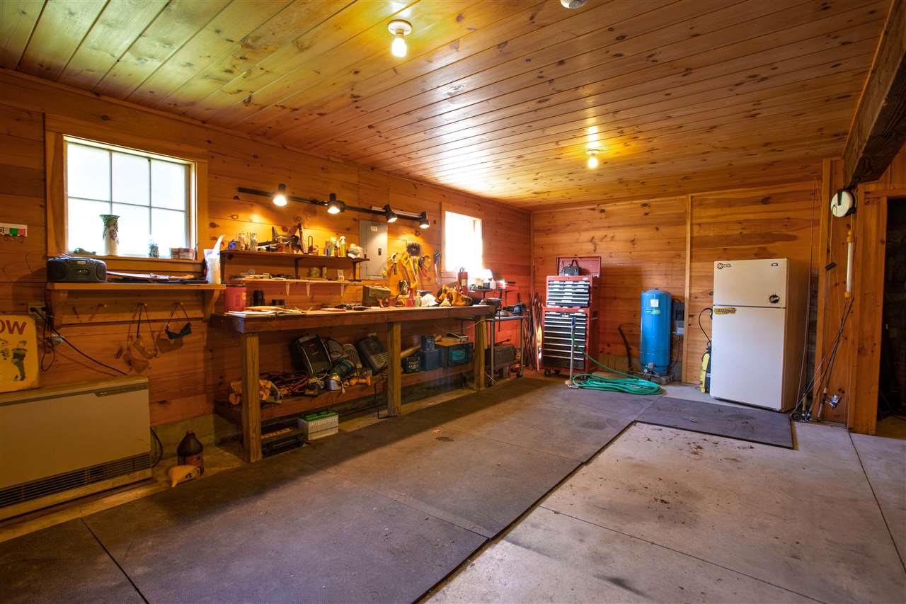 3429 Cloudland Road Pomfret, VT 05091 - Photo 33 of 39