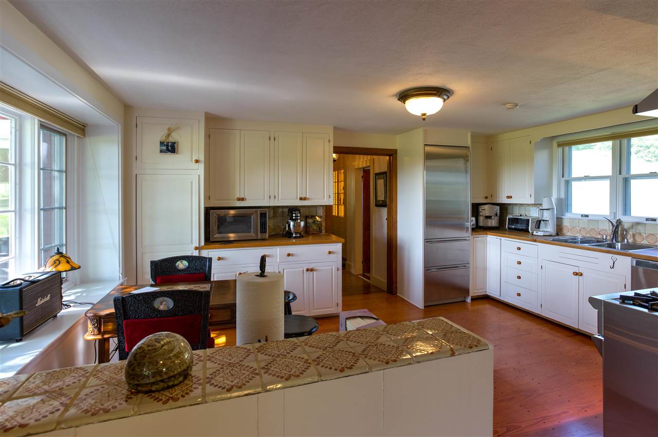 3429 Cloudland Road Pomfret, VT 05091 - Photo 6 of 39