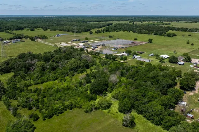a view of a lush green field