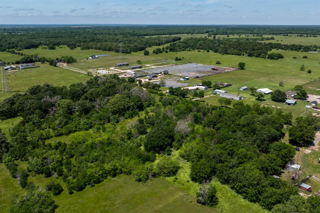 0 County Road 2147 Kemp, TX 75143 - Photo 4 of 6 a view of a lush green field