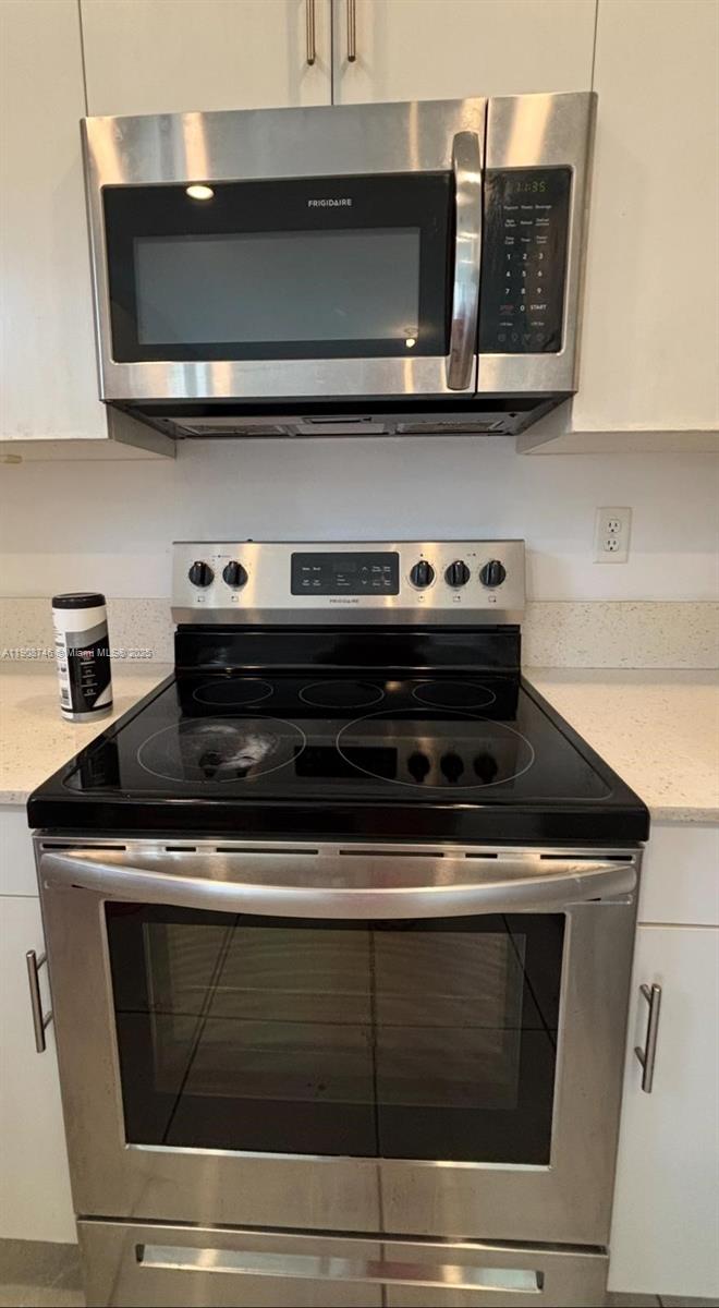 24601 Southwest 119th Place, Unit 5 Homestead, FL 33032 - Photo 4 of 21