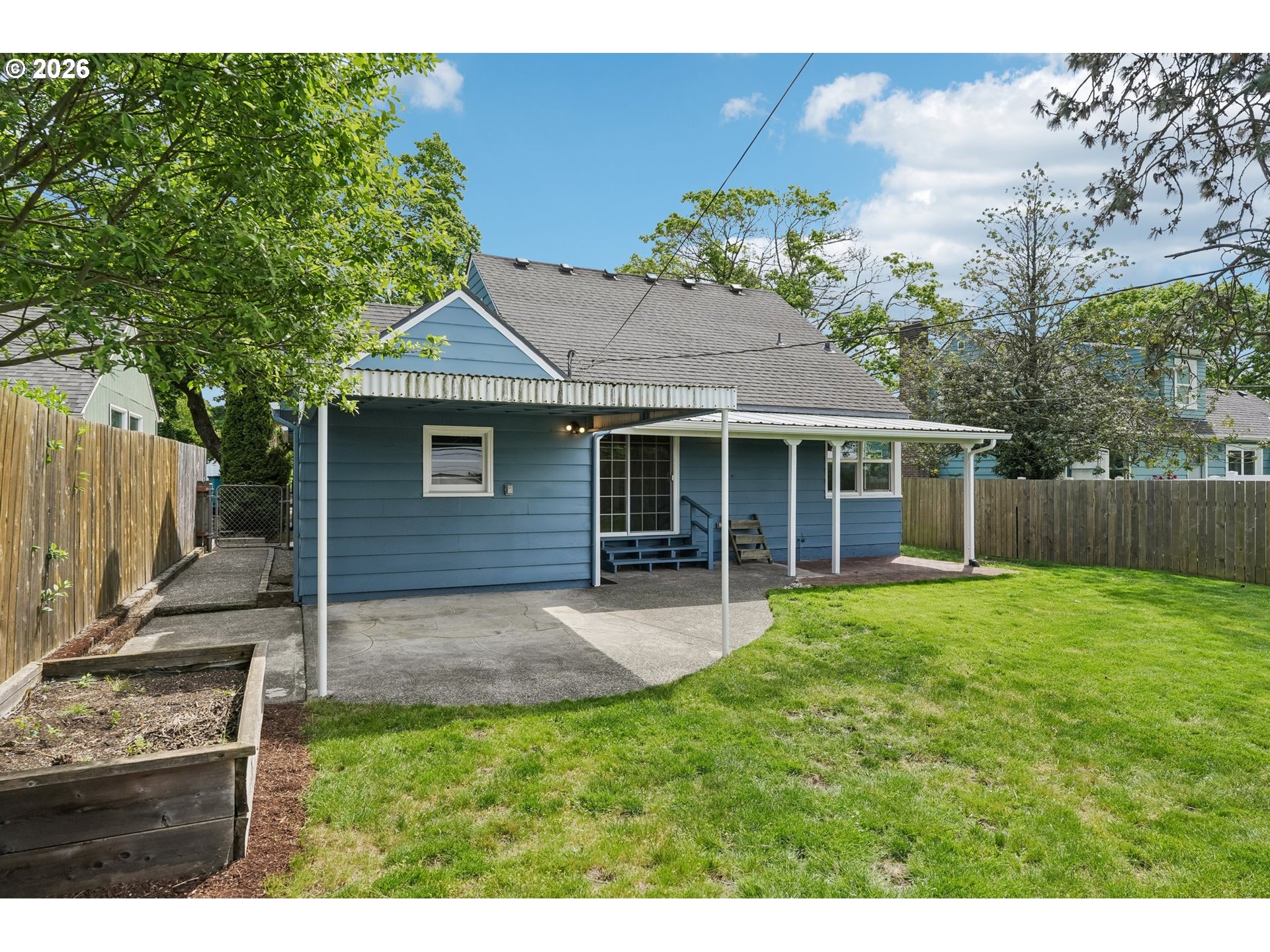 4204 Fir Street Vancouver, WA 98660 - Photo 37 of 37 a house view with a garden space