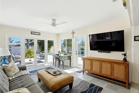 $599,000 | 743 43rd Avenue Northeast, St. Petersburg, FL 33703